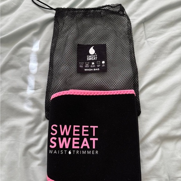 Sweet sweat waist trimmer - Picture 1 of 1